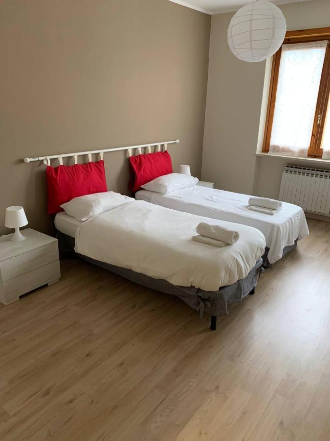 Appartamento 100 Mq Con Due Camere Da Letto Bruino Bagian luar foto
